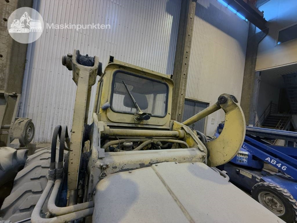 Kolový nakladač Volvo BM 2181 TD: obrázek 8