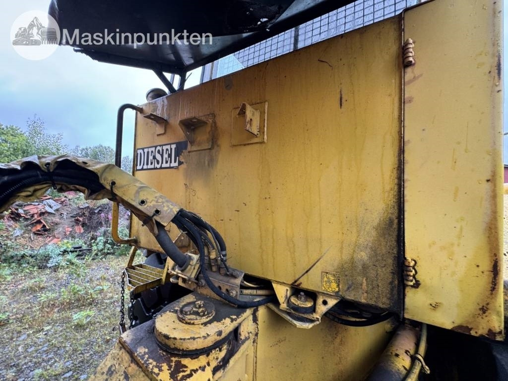 Kloubový sklápěč Volvo BM A 20: obrázek 34