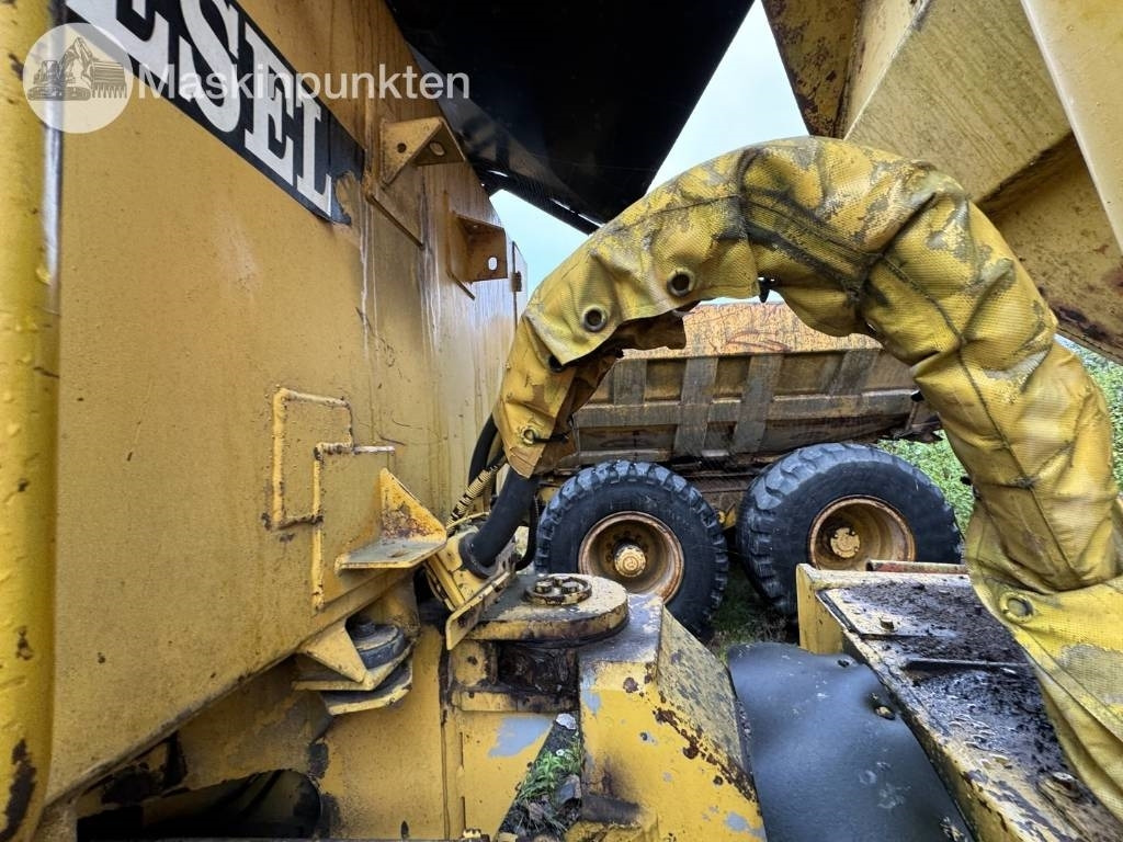 Kloubový sklápěč Volvo BM A 20: obrázek 15