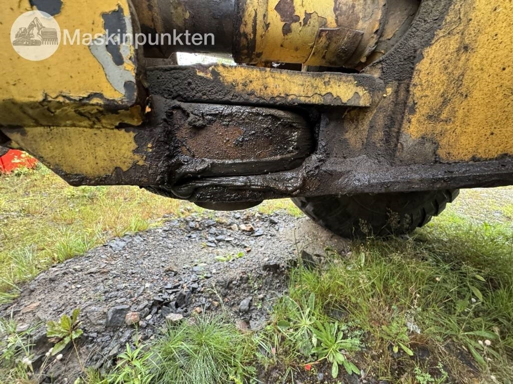 Kloubový sklápěč Volvo BM A 20: obrázek 35