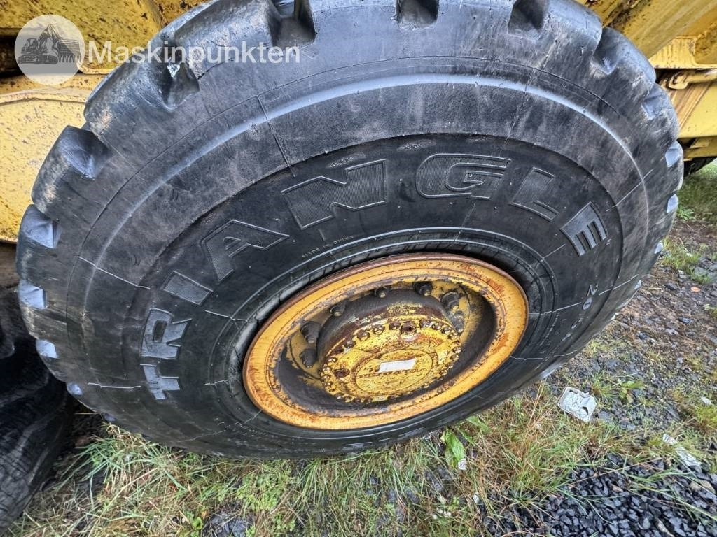 Kloubový sklápěč Volvo BM A 20: obrázek 31