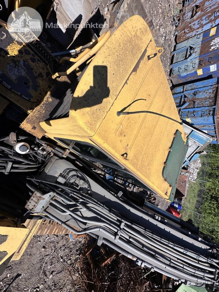 Pásové rýpadlo Volvo EC 280: obrázek 17