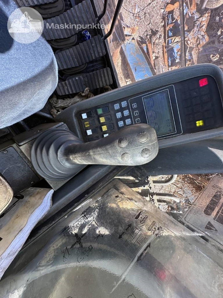 Pásové rýpadlo Volvo EC 280: obrázek 27
