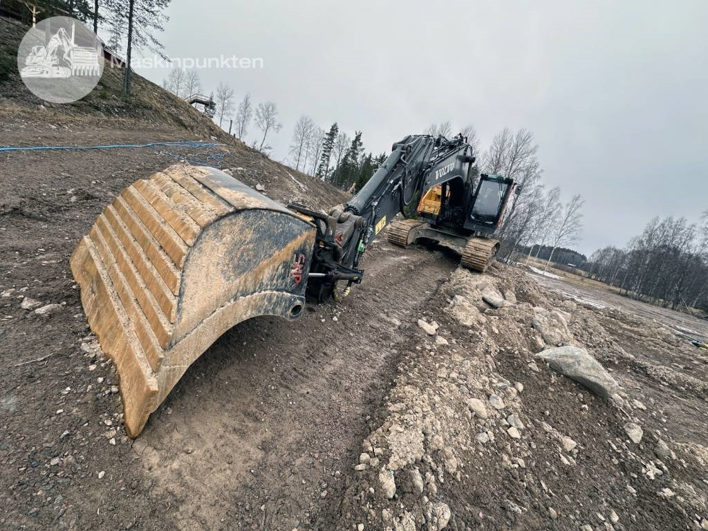 Volvo EC 300 EL - Pásové rýpadlo: obrázek 3 Volvo EC 300 EL - Pásové rýpadlo: obrázek 3