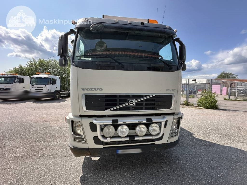Volvo FH 12 460 CAMELEONT - Kontejnérový podvozek/ Výměnná nástavba: obrázek 2 Volvo FH 12 460 CAMELEONT - Kontejnérový podvozek/ Výměnná nástavba: obrázek 2