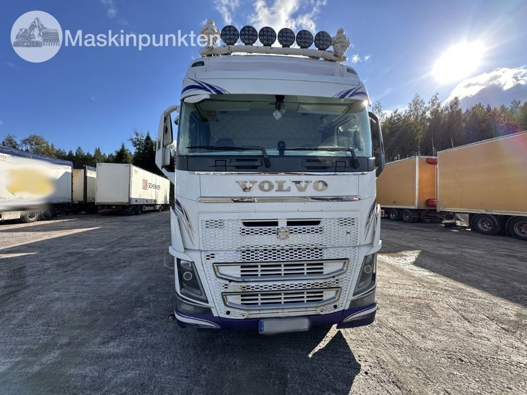 Volvo FH 16 750 - Lesovůz: obrázek 3 Volvo FH 16 750 - Lesovůz: obrázek 3