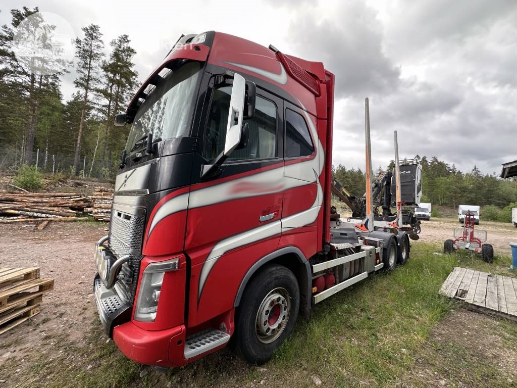 Volvo FH 16 750 - Lesovůz: obrázek 2 Volvo FH 16 750 - Lesovůz: obrázek 2