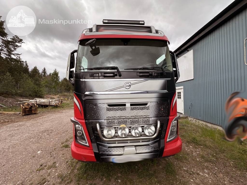Volvo FH 16 750 - Lesovůz: obrázek 3 Volvo FH 16 750 - Lesovůz: obrázek 3