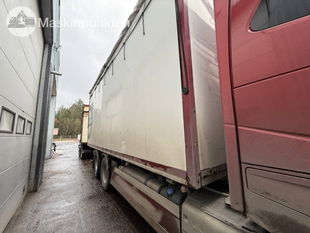 Volvo FH 16 - Lesovůz: obrázek 4 Volvo FH 16 - Lesovůz: obrázek 4