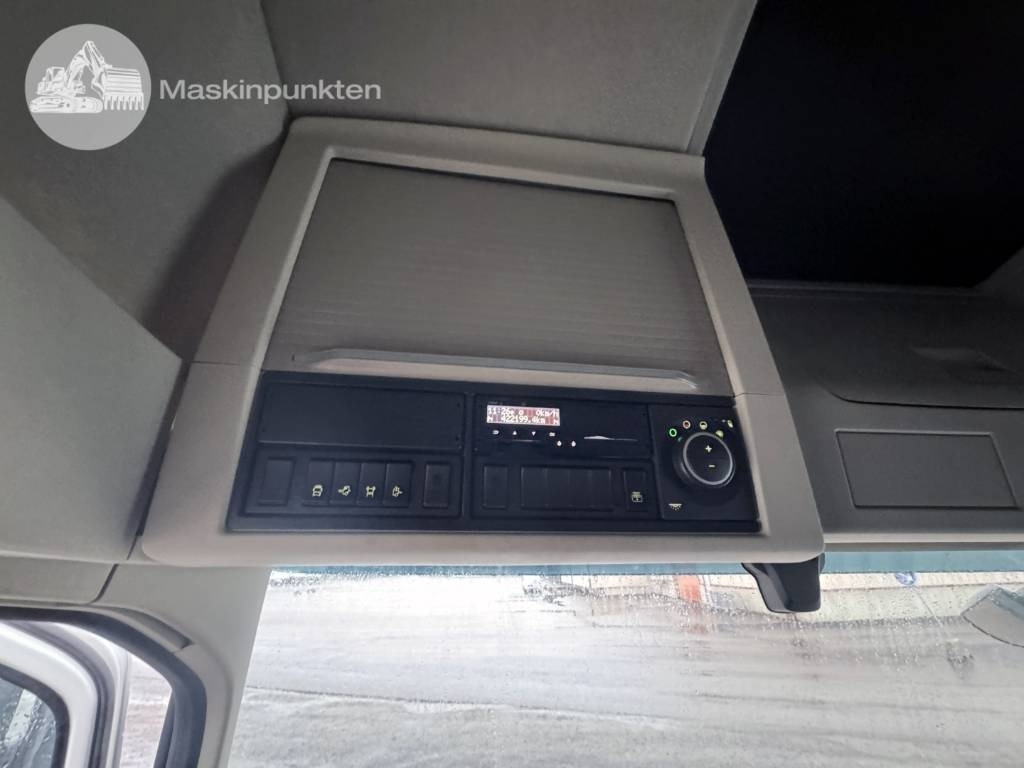 Skříňový nákladní auto Volvo FH 500: obrázek 42