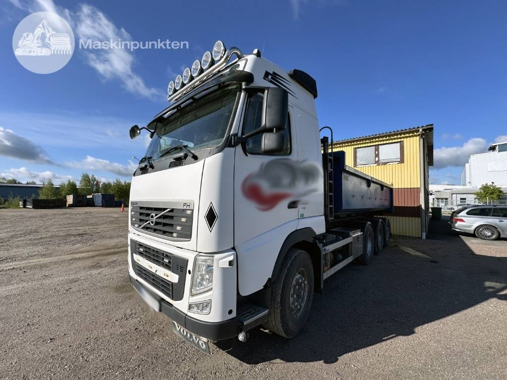 Volvo FH 500 - Hákový nosič kontejnerů: obrázek 1 Volvo FH 500 - Hákový nosič kontejnerů: obrázek 1