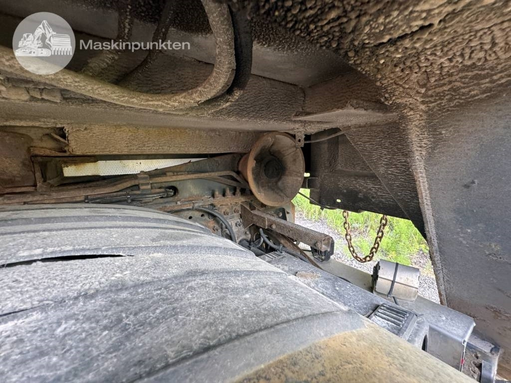 Hákový nosič kontejnerů Volvo FH 500: obrázek 38
