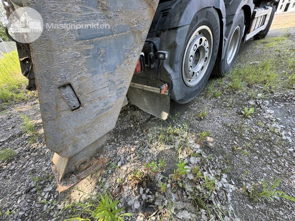 Hákový nosič kontejnerů Volvo FH 500: obrázek 19