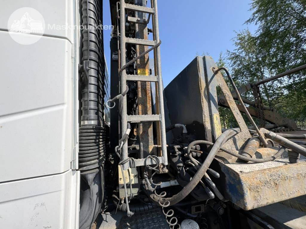 Hákový nosič kontejnerů Volvo FH 500: obrázek 33