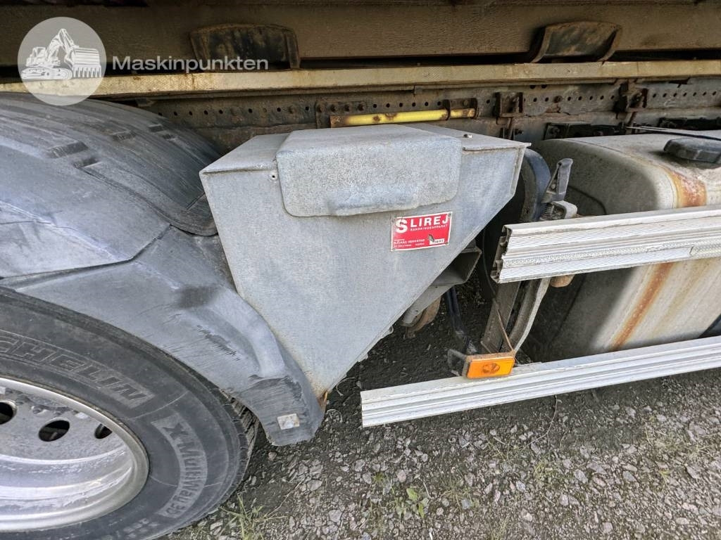 Hákový nosič kontejnerů Volvo FH 500: obrázek 24