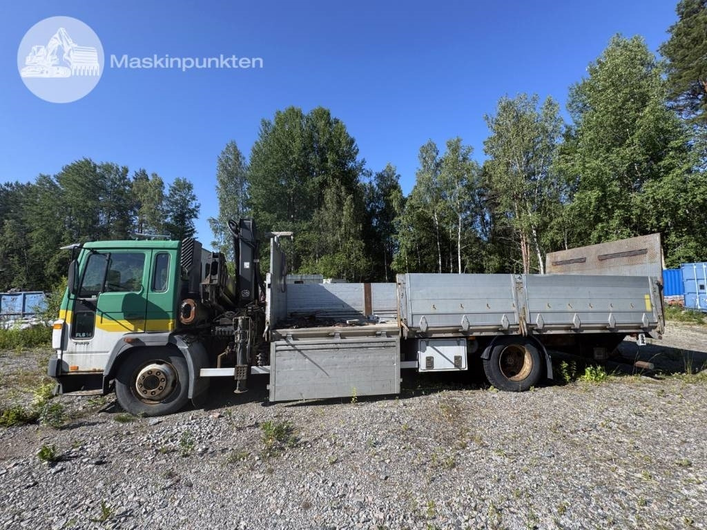 Volvo FL 614 - Auto s hydraulickou rukou: obrázek 2 Volvo FL 614 - Auto s hydraulickou rukou: obrázek 2