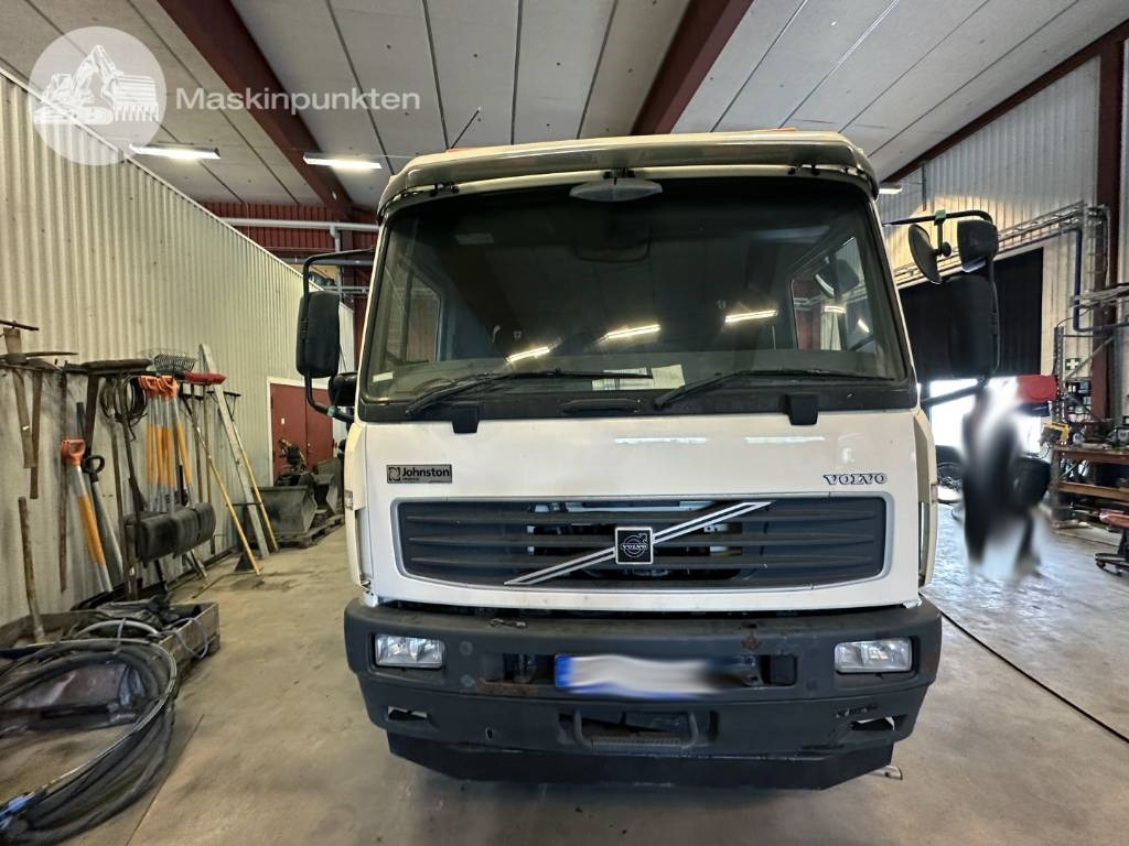Volvo FL 618 - Vůz na odvoz odpadků: obrázek 3 Volvo FL 618 - Vůz na odvoz odpadků: obrázek 3