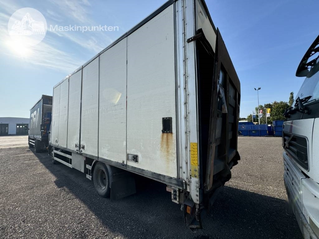 Volvo FL6 220 - Skříňový nákladní auto: obrázek 5 Volvo FL6 220 - Skříňový nákladní auto: obrázek 5