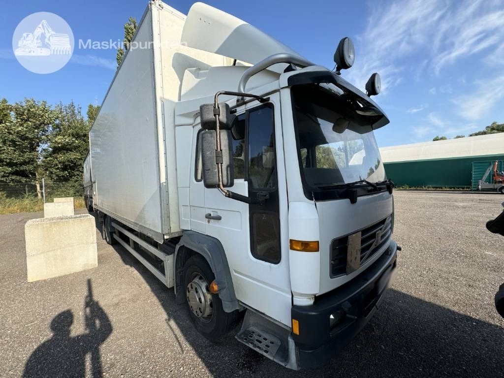 Volvo FL6 220 - Skříňový nákladní auto: obrázek 1 Volvo FL6 220 - Skříňový nákladní auto: obrázek 1