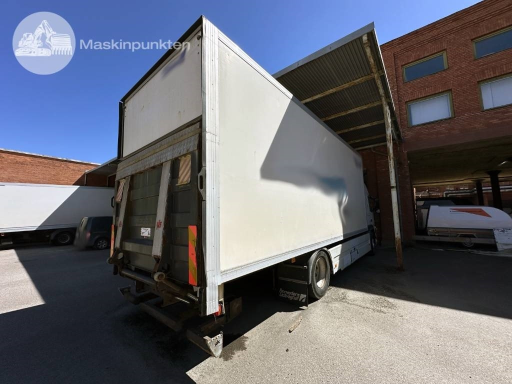 Volvo FM 300 - Skříňový nákladní auto: obrázek 5 Volvo FM 300 - Skříňový nákladní auto: obrázek 5