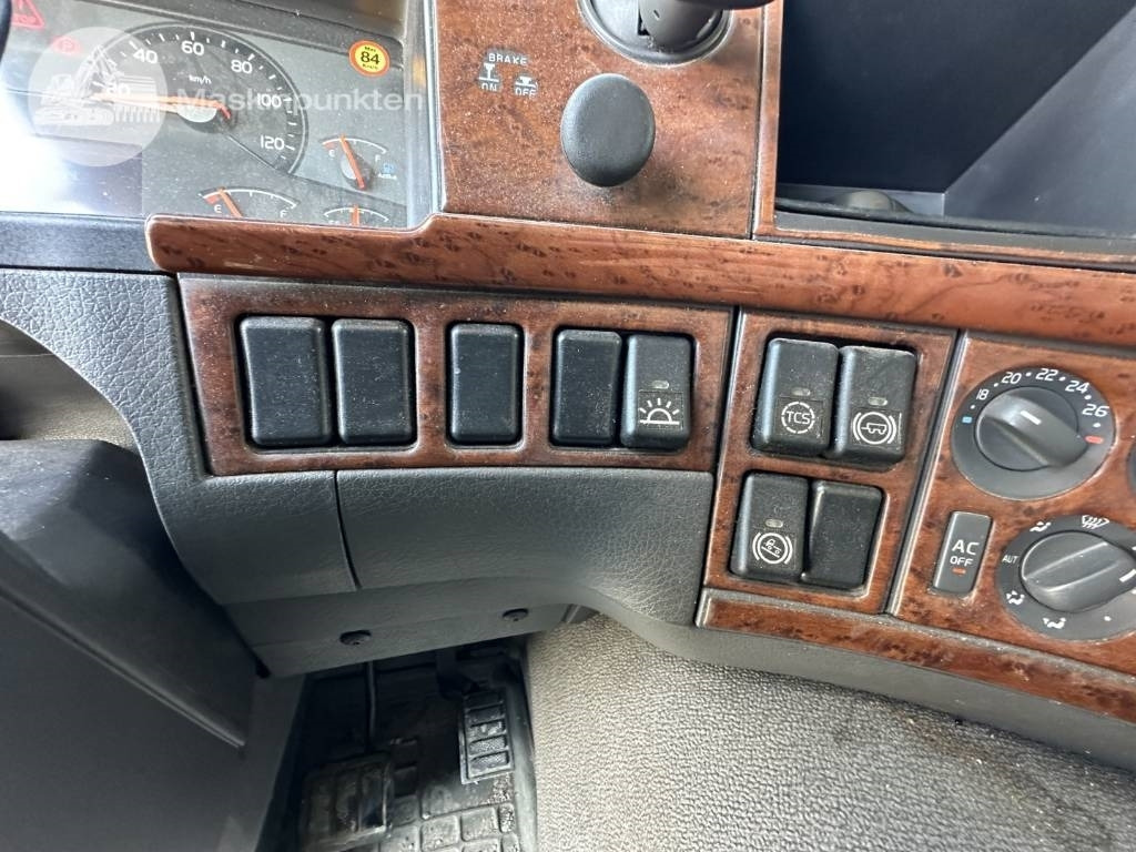 Chladírenský nákladní automobil Volvo FM 340: obrázek 27