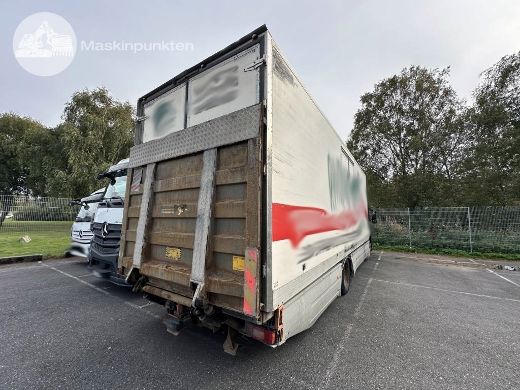 Volvo FM 9 300 - Skříňový nákladní auto: obrázek 4 Volvo FM 9 300 - Skříňový nákladní auto: obrázek 4