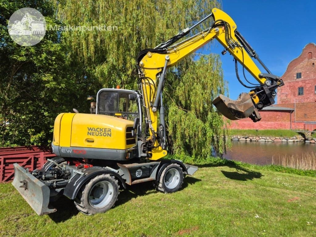 Wacker Neuson EW 100 med vagn - Kolesové rýpadlo: obrázek 2 Wacker Neuson EW 100 med vagn - Kolesové rýpadlo: obrázek 2