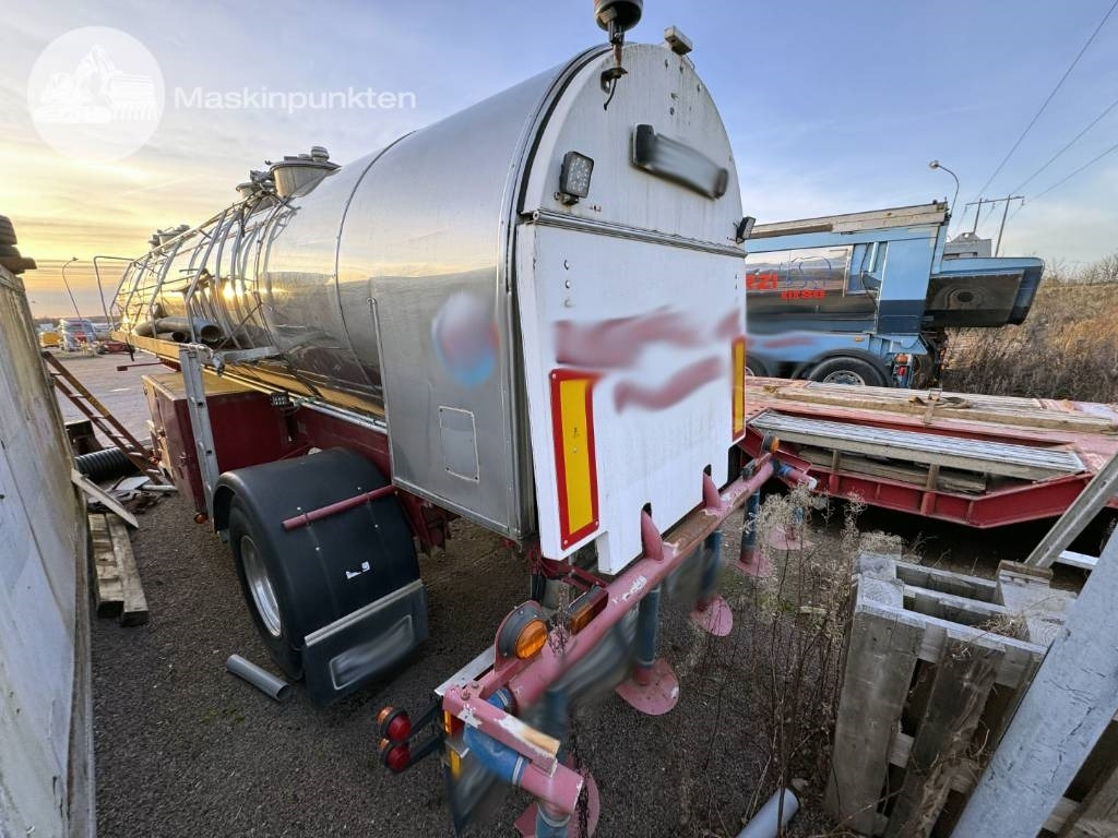 Wedholms DK 345-16 - Cisternový návěs: obrázek 4 Wedholms DK 345-16 - Cisternový návěs: obrázek 4