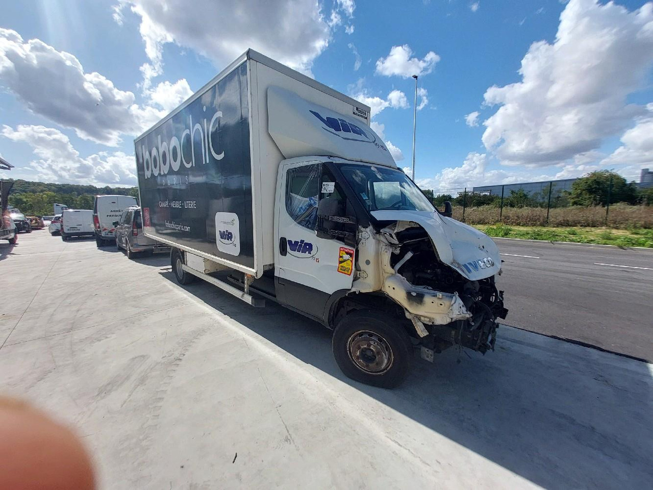 IVECO PORTEUR 65C14N - Dodávka skřín: obrázek 1 IVECO PORTEUR 65C14N - Dodávka skřín: obrázek 1