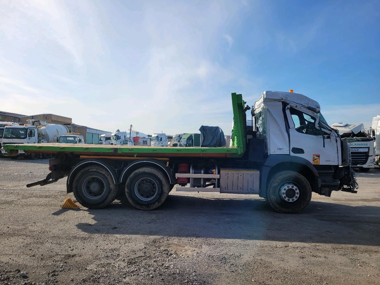 MERCEDES AROCS 2640 6X4 - Nákladní automobil valníkový/ Plošinový: obrázek 3 MERCEDES AROCS 2640 6X4 - Nákladní automobil valníkový/ Plošinový: obrázek 3