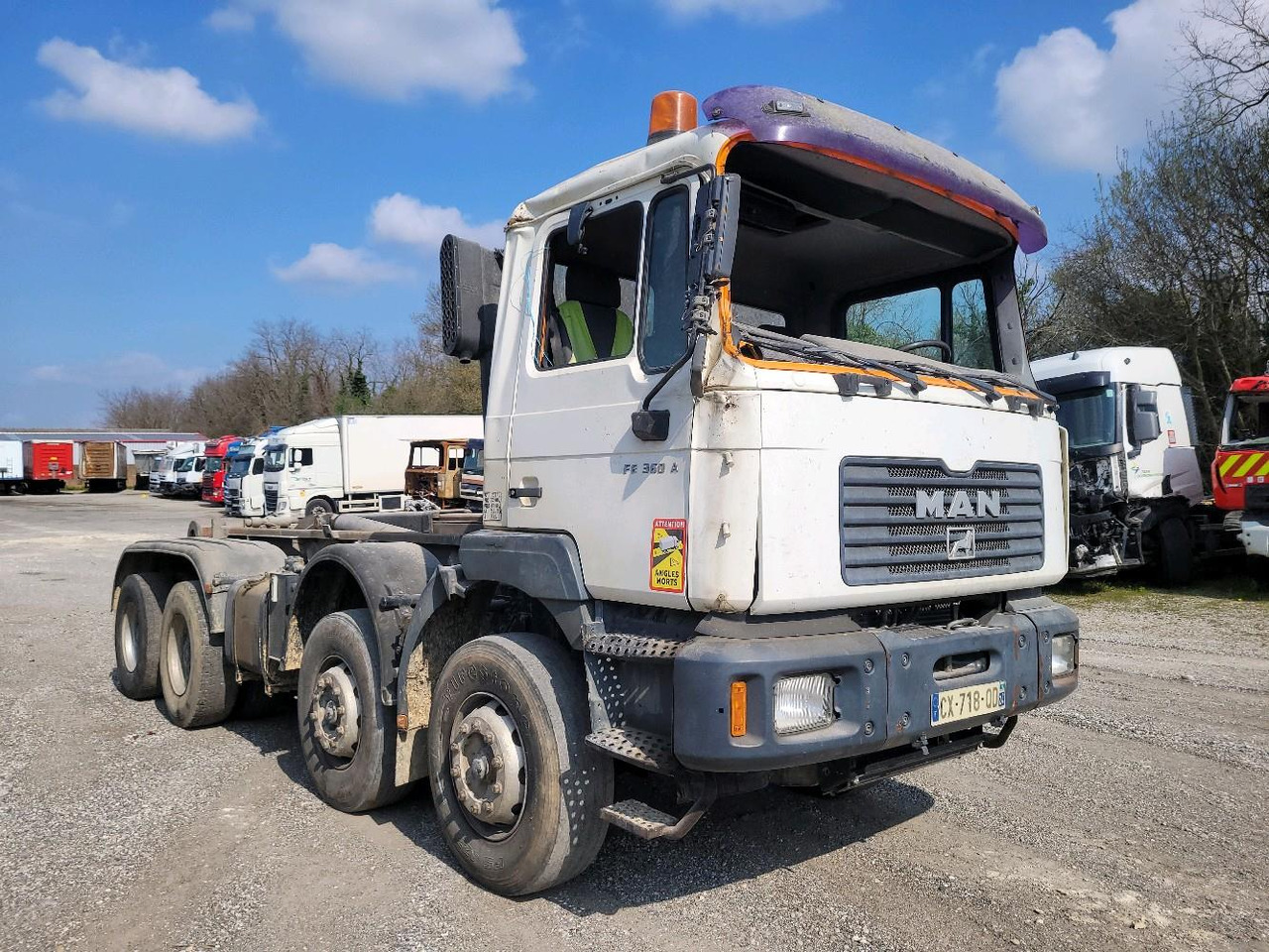 MN FE360A POLYBENNE 8X4 - Kontejnérový podvozek/ Výměnná nástavba: obrázek 1 MN FE360A POLYBENNE 8X4 - Kontejnérový podvozek/ Výměnná nástavba: obrázek 1