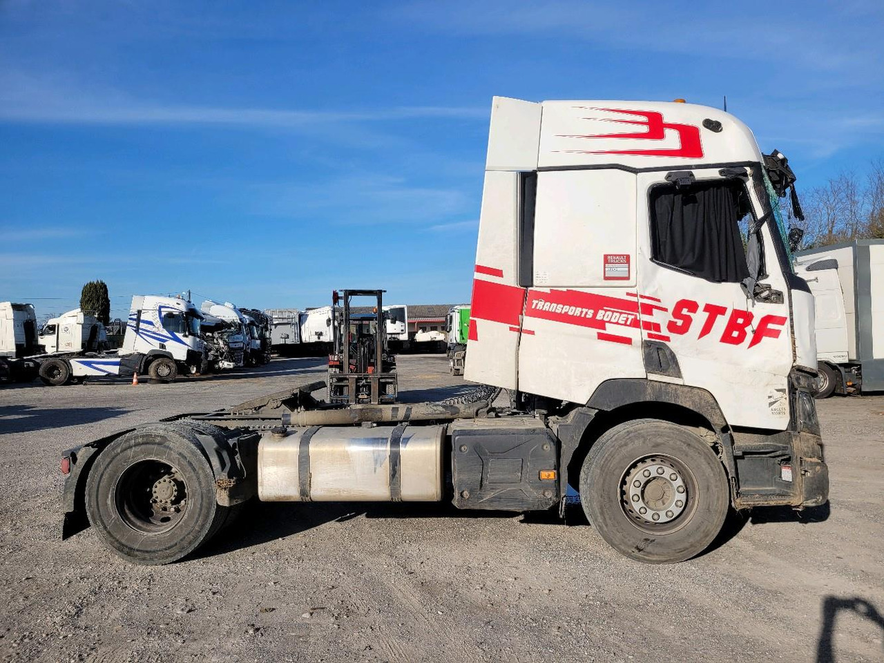 RENAULT T 480 - Tahač: obrázek 3 RENAULT T 480 - Tahač: obrázek 3