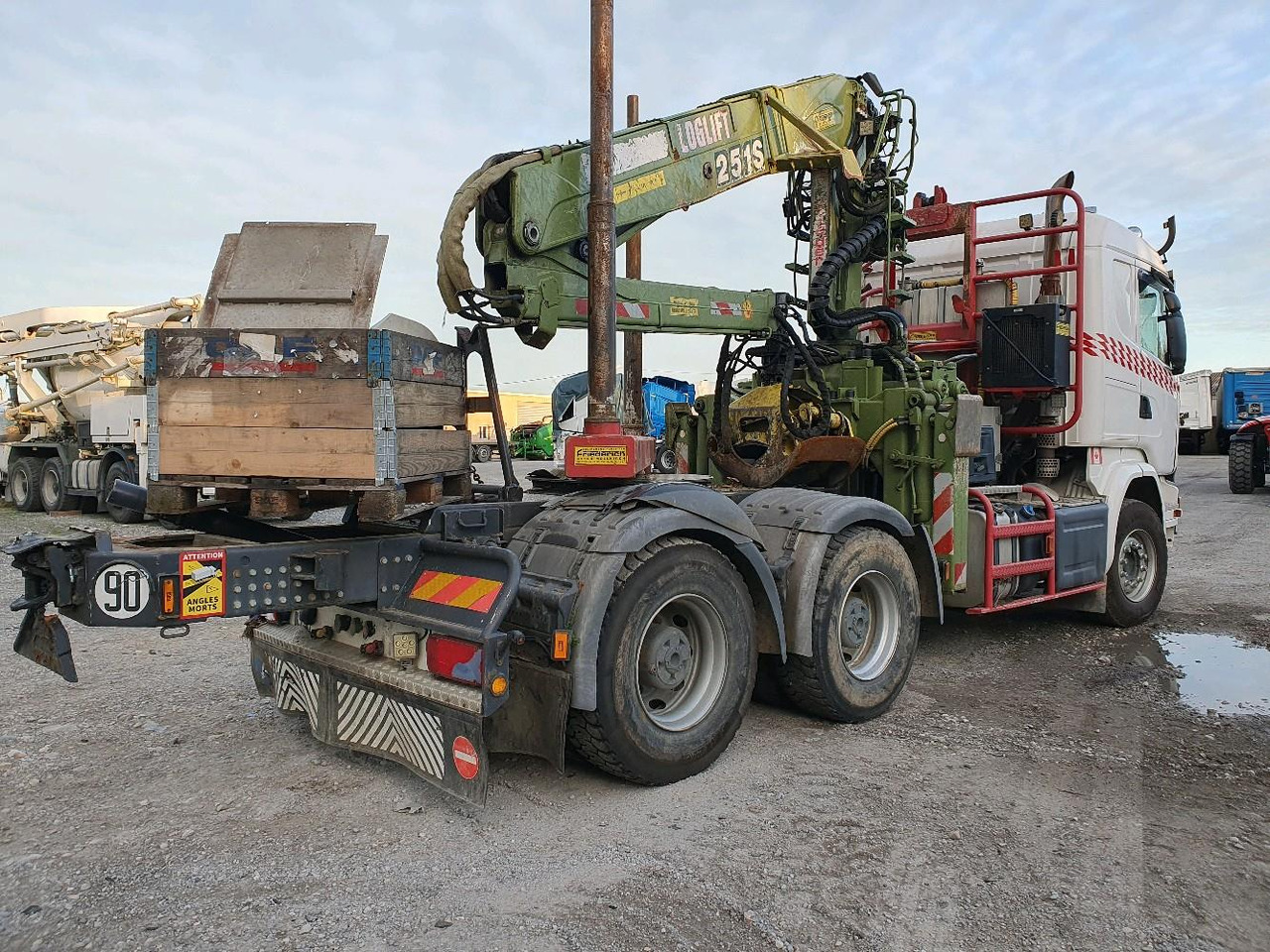 SCANIA R 580 FOREST GRUE - Tahač: obrázek 4 SCANIA R 580 FOREST GRUE - Tahač: obrázek 4