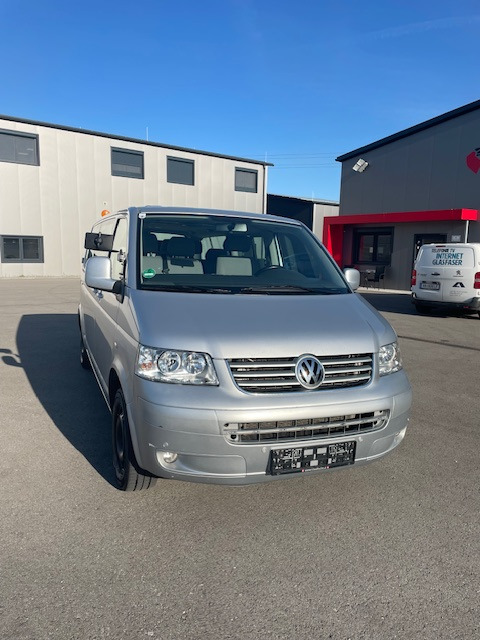 VW Comfort LR TDI D-PF MOTION - Minibus, Mikrobus: obrázek 3 VW Comfort LR TDI D-PF MOTION - Minibus, Mikrobus: obrázek 3