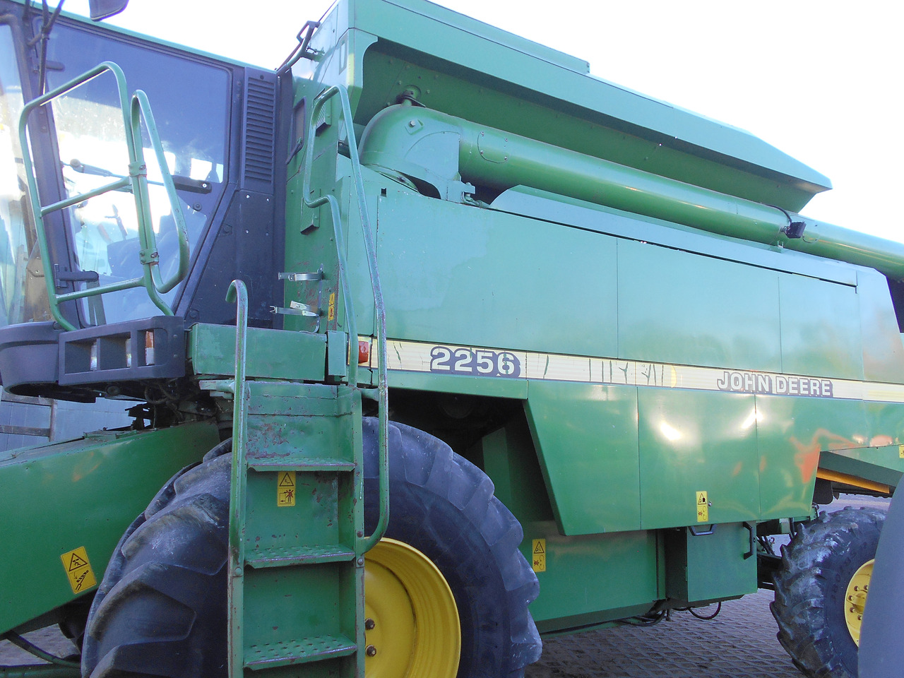 John Deere 2256 - Sklízecí mlátička: obrázek 3 John Deere 2256 - Sklízecí mlátička: obrázek 3