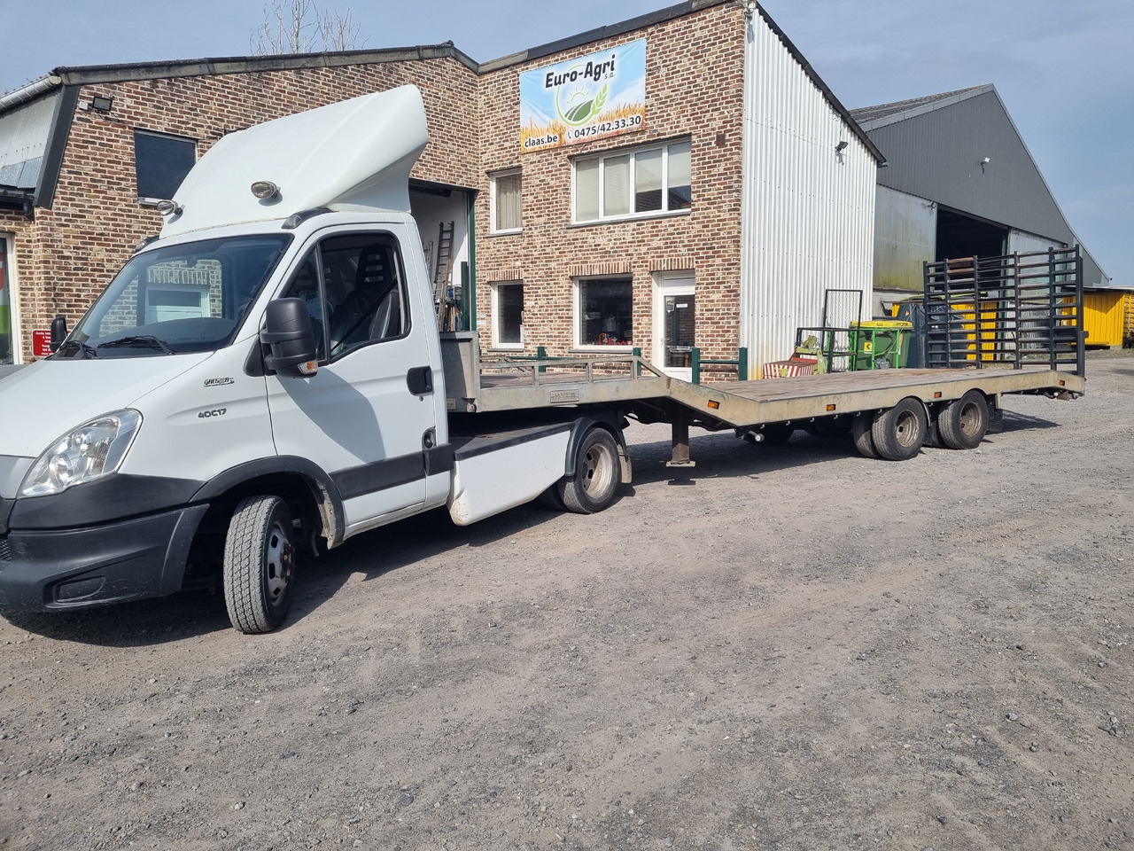 IVECO 40C35 - Mini tahač: obrázek 2 IVECO 40C35 - Mini tahač: obrázek 2