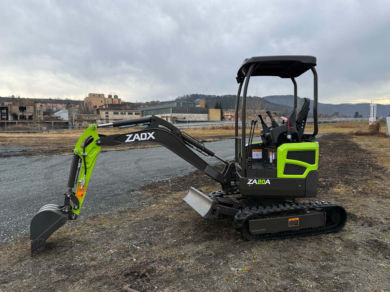 ZAOX ZA20A - Mini rýpadlo: obrázek 3 ZAOX ZA20A - Mini rýpadlo: obrázek 3