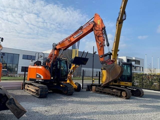 Doosan DX140LCR-5 - Pásové rýpadlo: obrázek 4 Doosan DX140LCR-5 - Pásové rýpadlo: obrázek 4