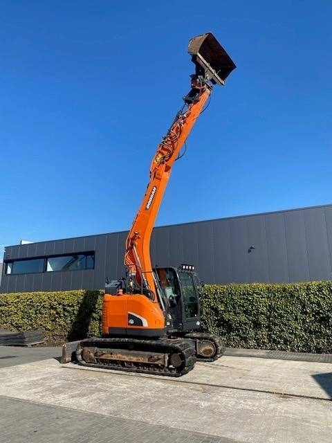 Doosan DX140LCR-5 - Pásové rýpadlo: obrázek 3 Doosan DX140LCR-5 - Pásové rýpadlo: obrázek 3