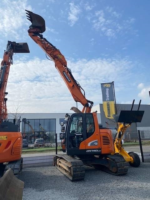 Doosan DX140LCR-5 - Pásové rýpadlo: obrázek 1 Doosan DX140LCR-5 - Pásové rýpadlo: obrázek 1