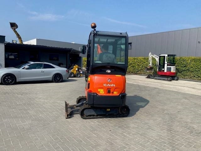 Kubota KX 016-4 - Mini rýpadlo: obrázek 2 Kubota KX 016-4 - Mini rýpadlo: obrázek 2