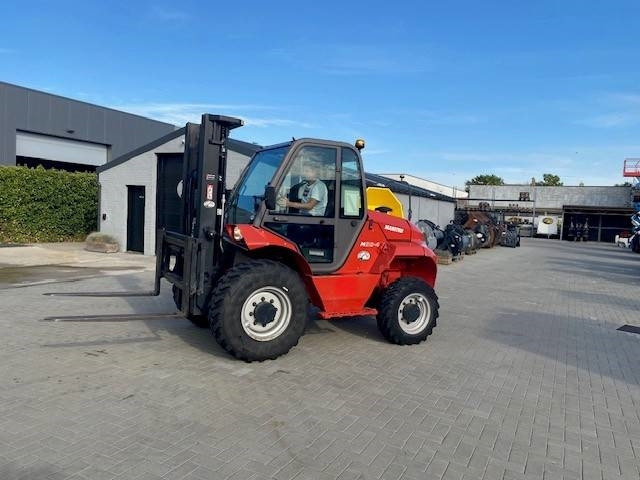 Manitou M 30.4 - Vysokozdvižný vozík terénní: obrázek 3 Manitou M 30.4 - Vysokozdvižný vozík terénní: obrázek 3