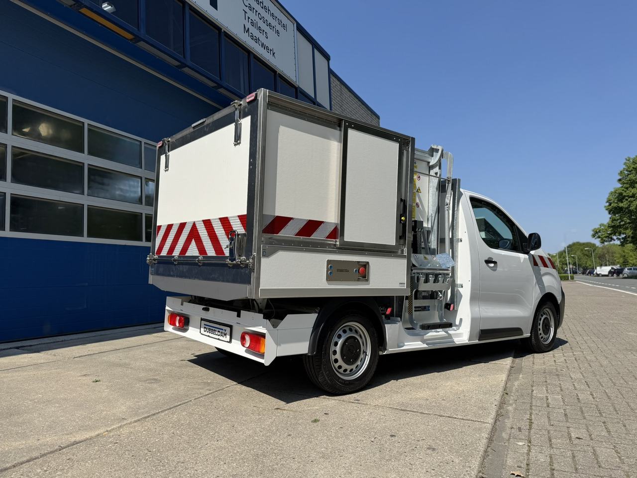Opel E-Vivaro Sammelfahrzeug - Dodávka sklápěč, Elektrická dodávka: obrázek 3 Opel E-Vivaro Sammelfahrzeug - Dodávka sklápěč, Elektrická dodávka: obrázek 3