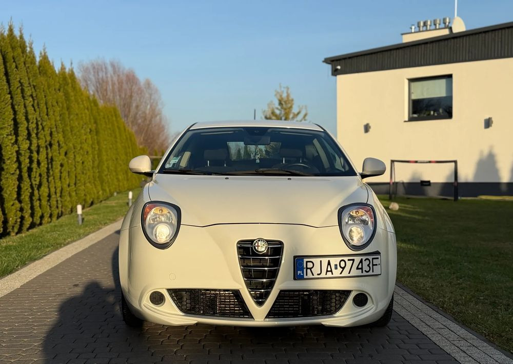 Alfa Romeo Mito - Osobní auto: obrázek 2 Alfa Romeo Mito - Osobní auto: obrázek 2