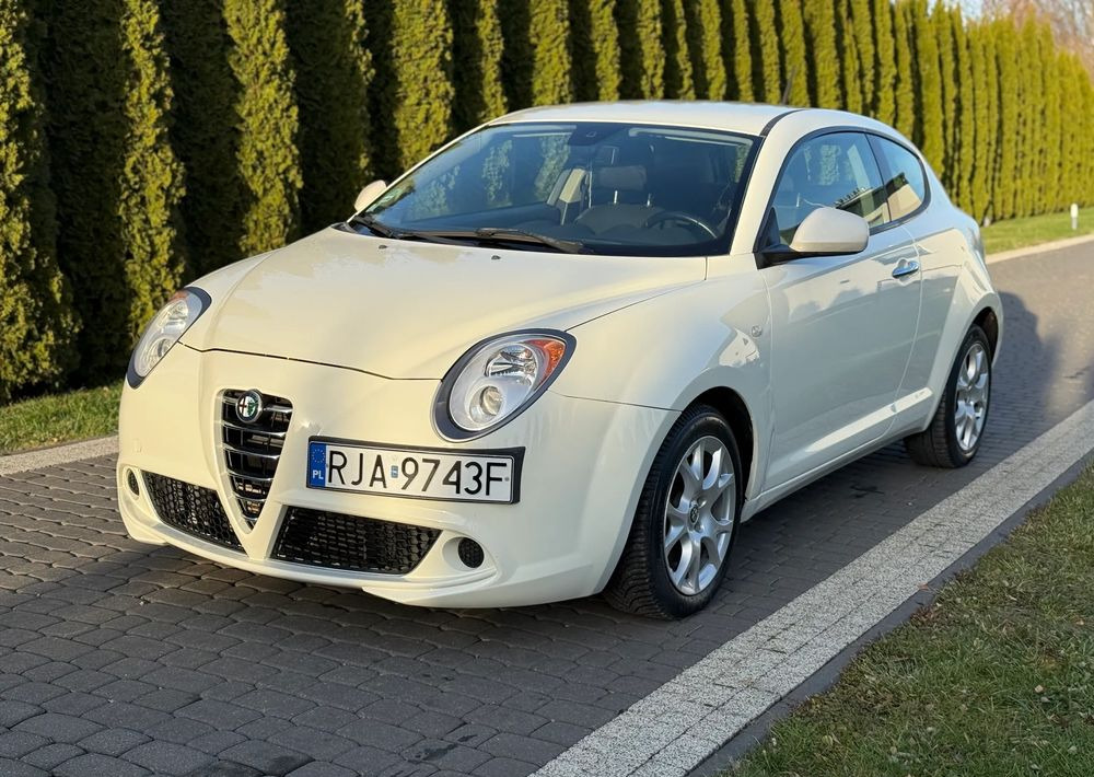 Osobní auto Alfa Romeo Mito: obrázek 1