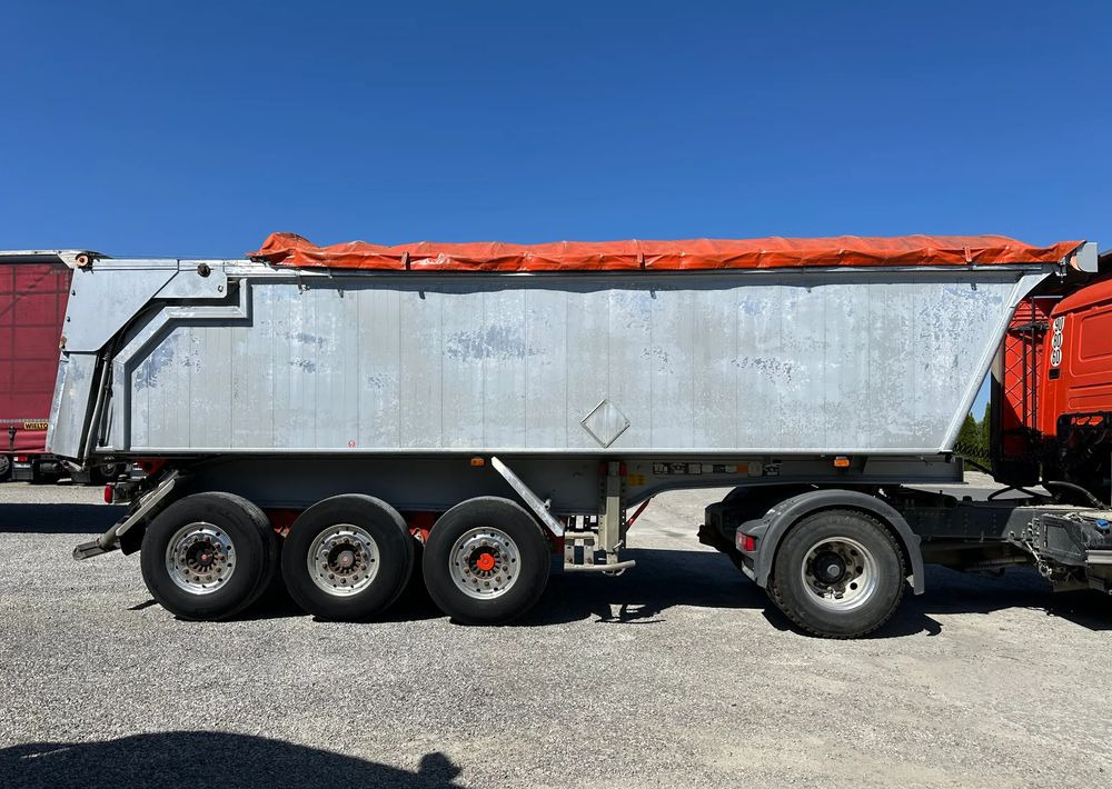 Benalu 25 m3 OSIE SAF HYDRAULICZNA KLAPA ELEKRYCZNY DACH - Sklápěcí návěs: obrázek 4 Benalu 25 m3 OSIE SAF HYDRAULICZNA KLAPA ELEKRYCZNY DACH - Sklápěcí návěs: obrázek 4