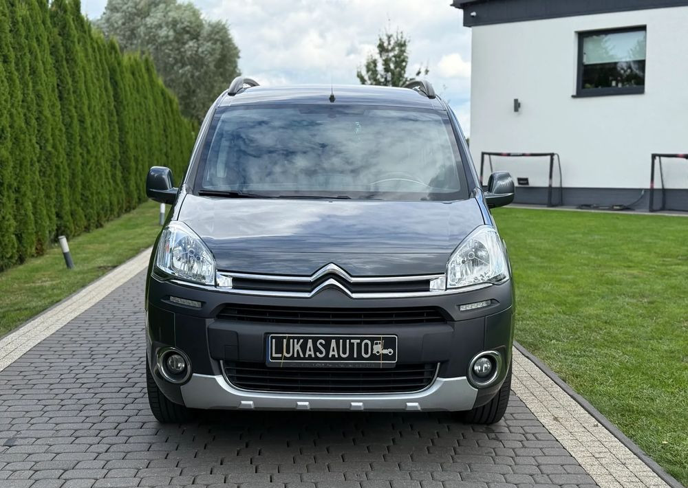 Citroën Berlingo 1.6 HDi XTR - Osobní auto: obrázek 2 Citroën Berlingo 1.6 HDi XTR - Osobní auto: obrázek 2