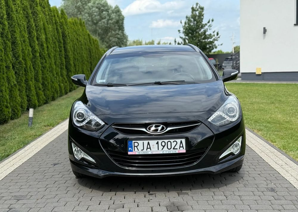 Hyundai i40 1.7 CRDi Comfort - Osobní auto: obrázek 2 Hyundai i40 1.7 CRDi Comfort - Osobní auto: obrázek 2