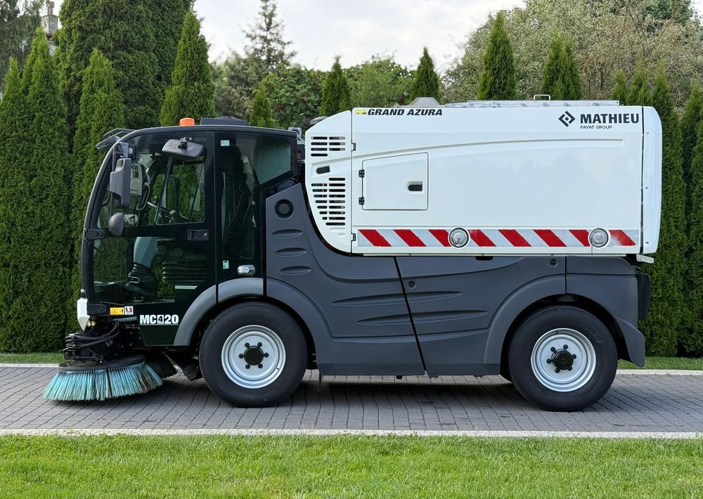 Inny MATHIEU GRAND AZURA MC420 ZAMIATARKA - Vůz na odvoz odpadků: obrázek 4 Inny MATHIEU GRAND AZURA MC420 ZAMIATARKA - Vůz na odvoz odpadků: obrázek 4