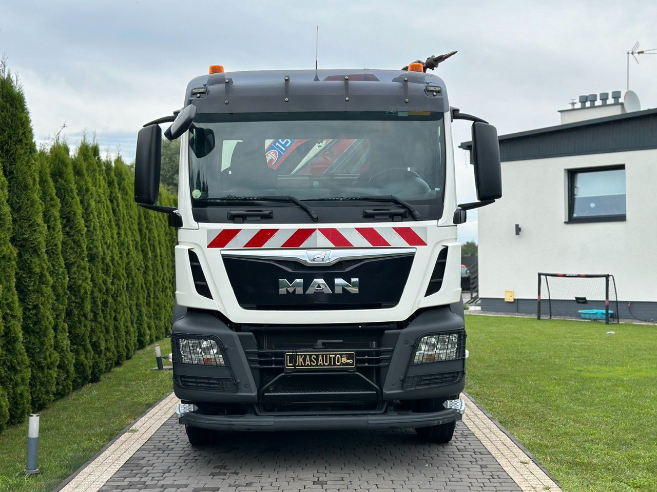 MAN TGS 440 / 8x4 /CRANE HMF 1530/ TIPPER - Auto s hydraulickou rukou: obrázek 3 MAN TGS 440 / 8x4 /CRANE HMF 1530/ TIPPER - Auto s hydraulickou rukou: obrázek 3